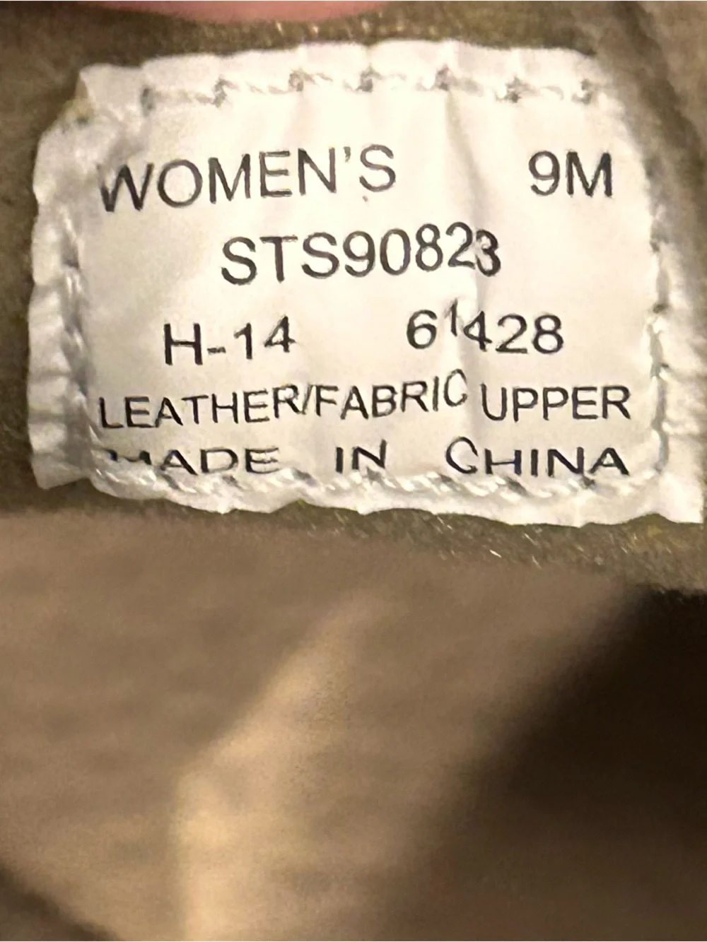 Sperry Women’s Tan Leather Boat Shoes